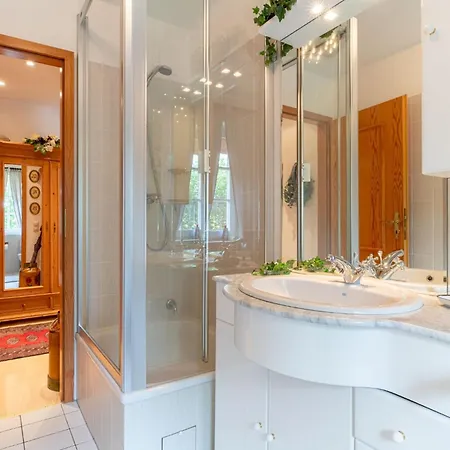 Anna, Whg 8 דירה Böhl